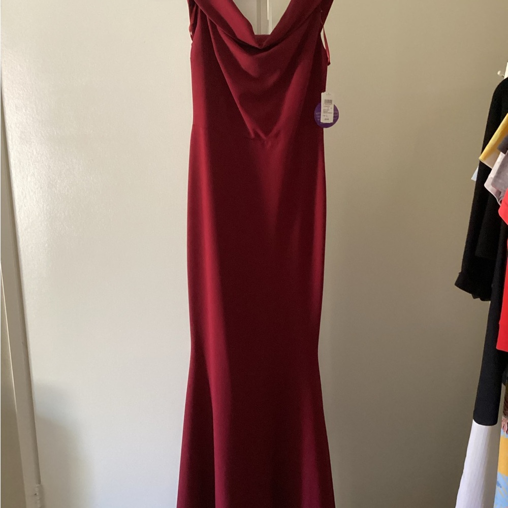 Elegant Burgundy Evening Gown
